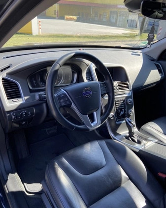 Volvo XC 60 cena 52000 przebieg: 262000, rok produkcji 2015 z Warszawa małe 56